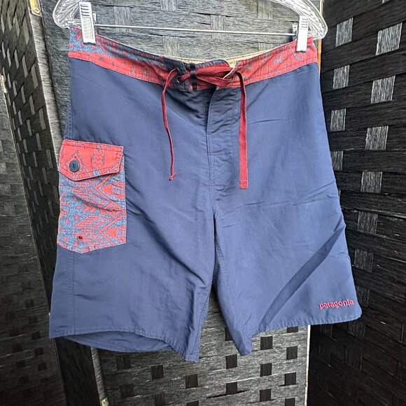 Patagonia M's Wavefarer 9" Board Shorts - Picture 1 of 5